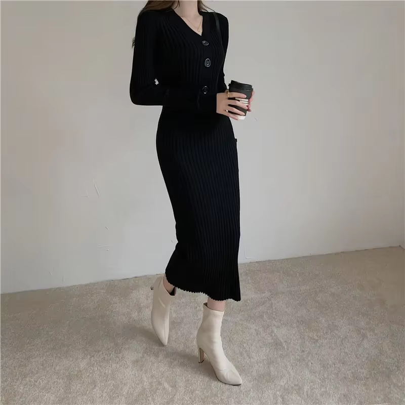 Manon - Robe En Maille Slim Fit Avec Boutons