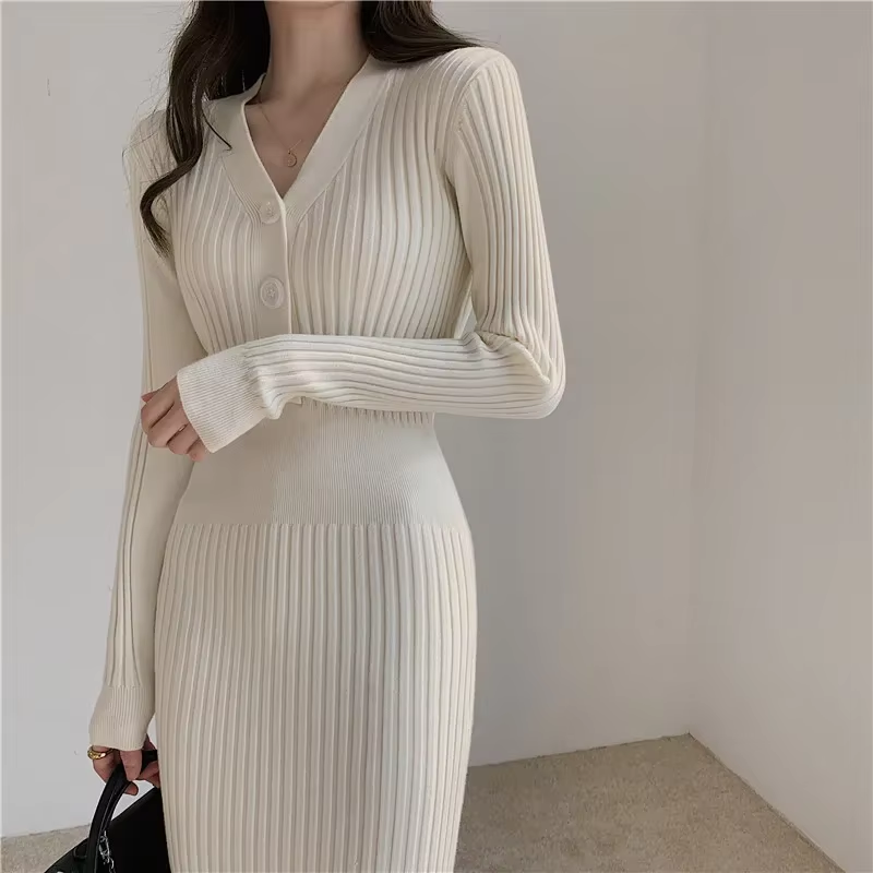 Manon - Robe En Maille Slim Fit Avec Boutons