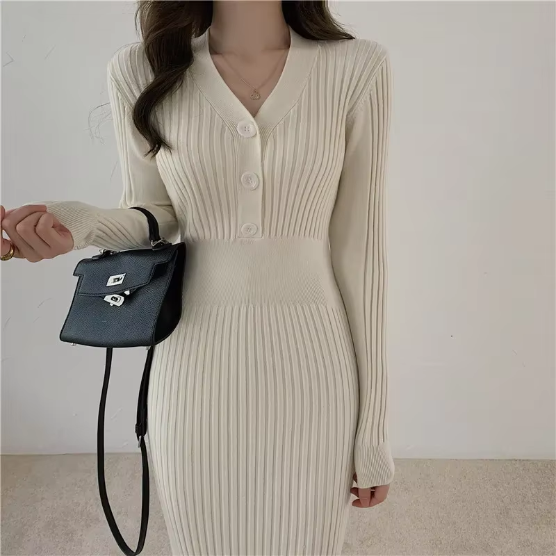 Manon - Robe En Maille Slim Fit Avec Boutons
