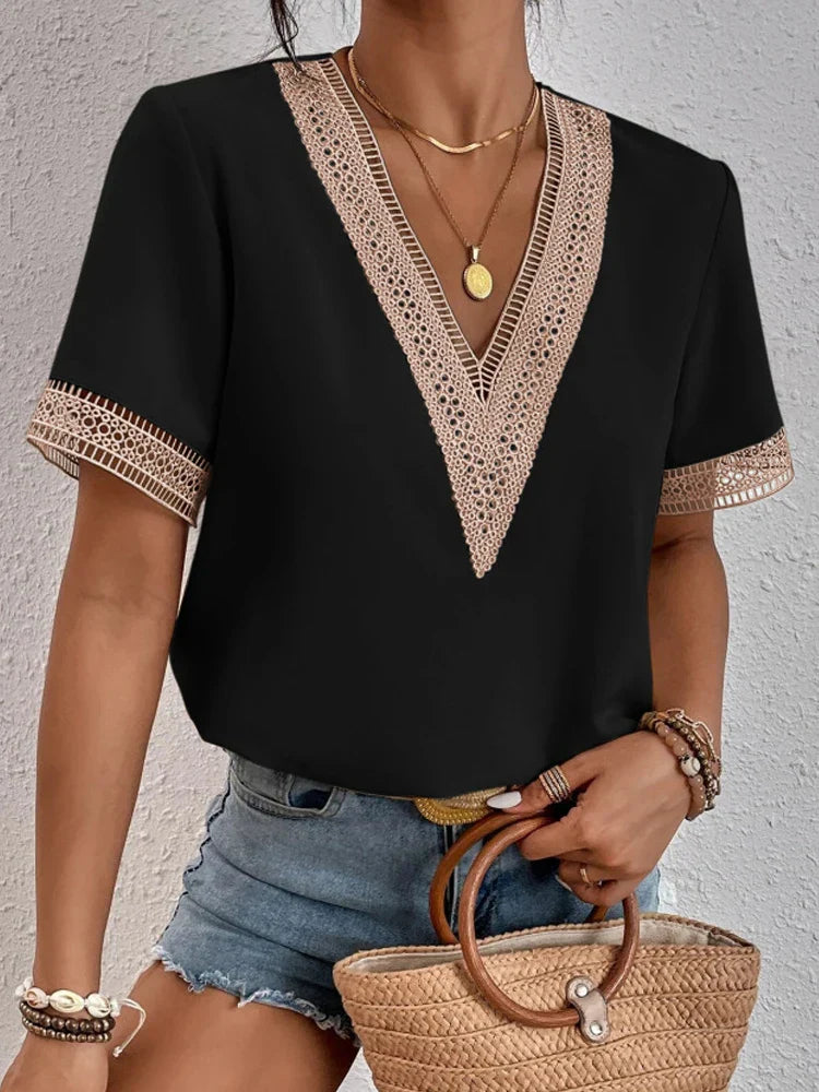 Davina | Blouse élégante avec des détails en dentelle luxueuse