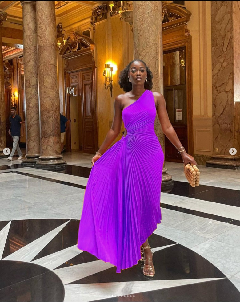 Regina - Robe Exclusive De Qualité Supérieure