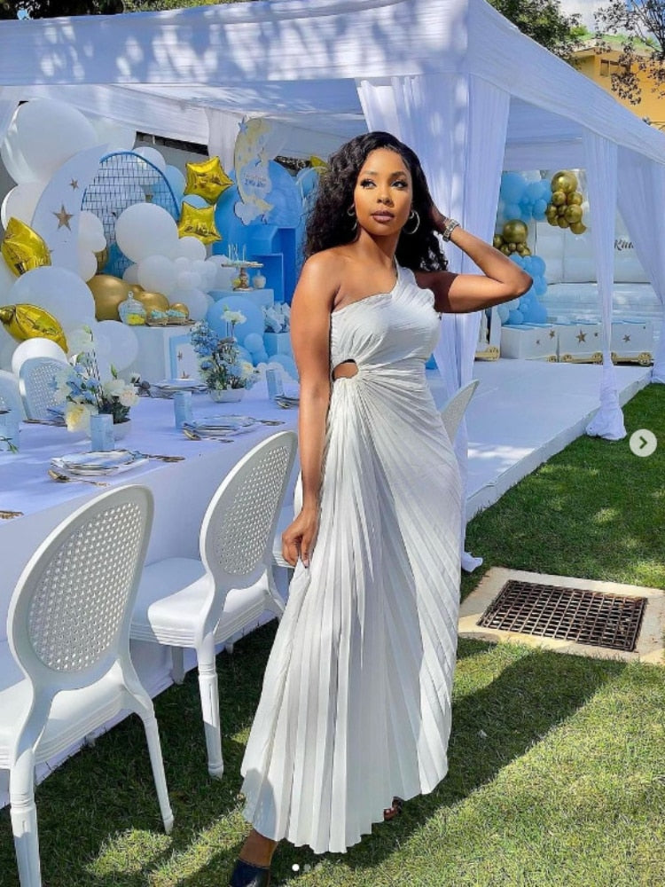 Regina - Robe Exclusive De Qualité Supérieure