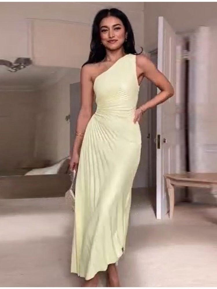 Regina - Robe Exclusive De Qualité Supérieure