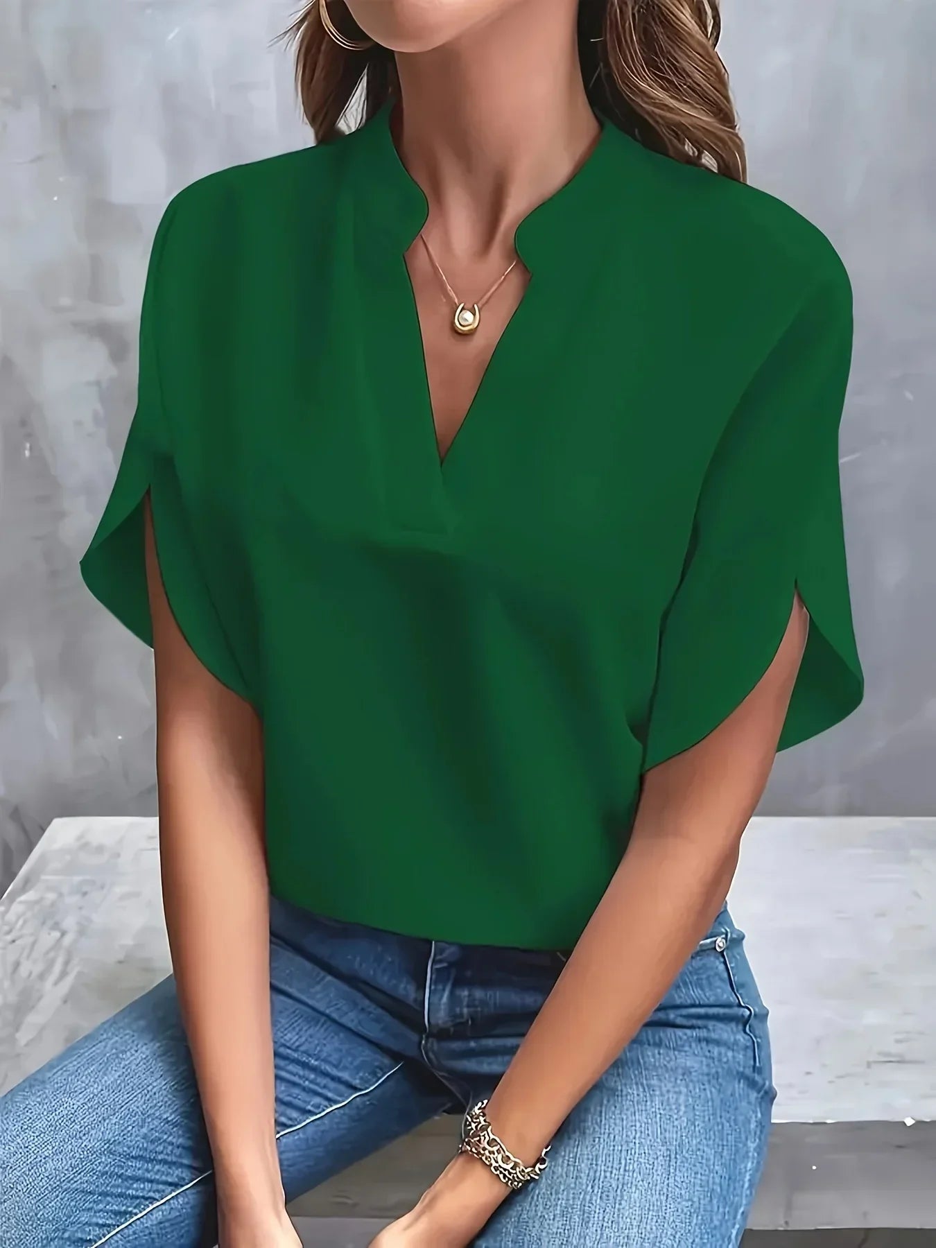 Thalia | Blouse élégante au coupe raffinée