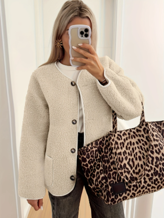 Lillia™ | La veste en polaire à boutons