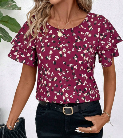 Regina | Blouse tendance avec des volants ludiques