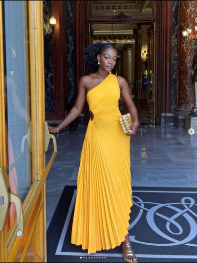 Regina - Robe Exclusive De Qualité Supérieure
