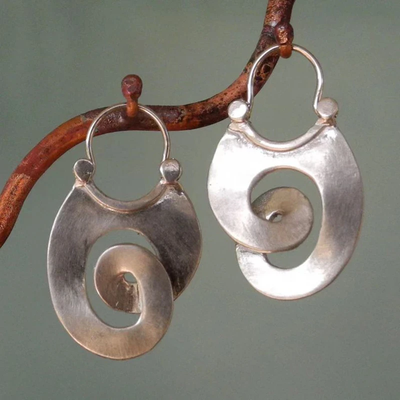 Naia – Boucles Vintage en Argent Vieilli