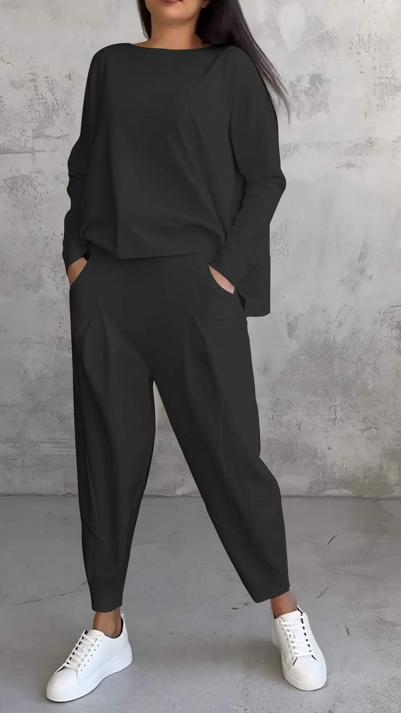 Ensemble estival femme décontracté avec pull ample et pantalon fuselé