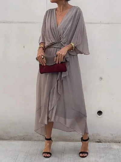 Monica™ - Robe élégante en chiffon de soie avec un séduisant décolleté en V