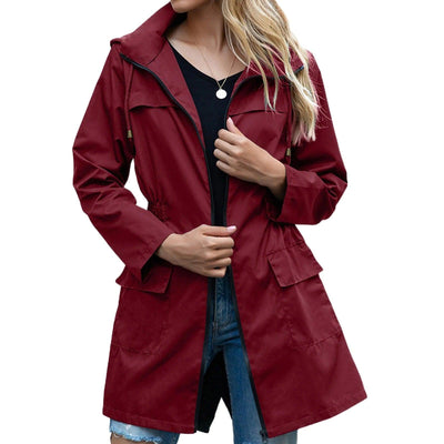 Julie – Manteau De Pluie Automnal Avec Détails Stylés